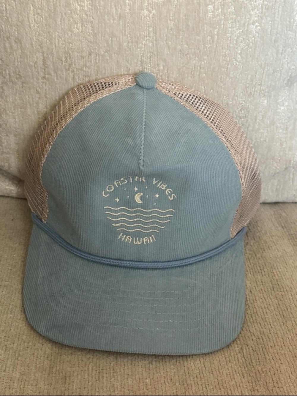 Coastal Vibes Hawaii Trucker Hat - Light Blue & Beige